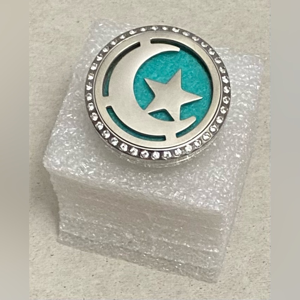 Essential Oil Car Diffuser (NEW)